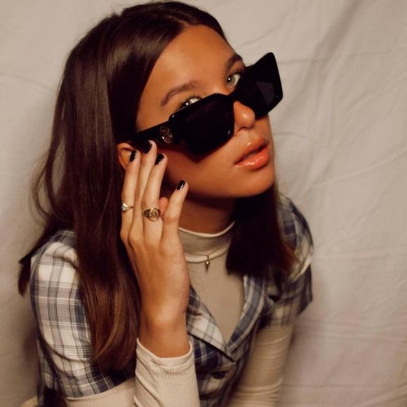 Burberry BE4344 Daisy 300187 Sunglasses Black Gray Square Women - Picture 10 of 11